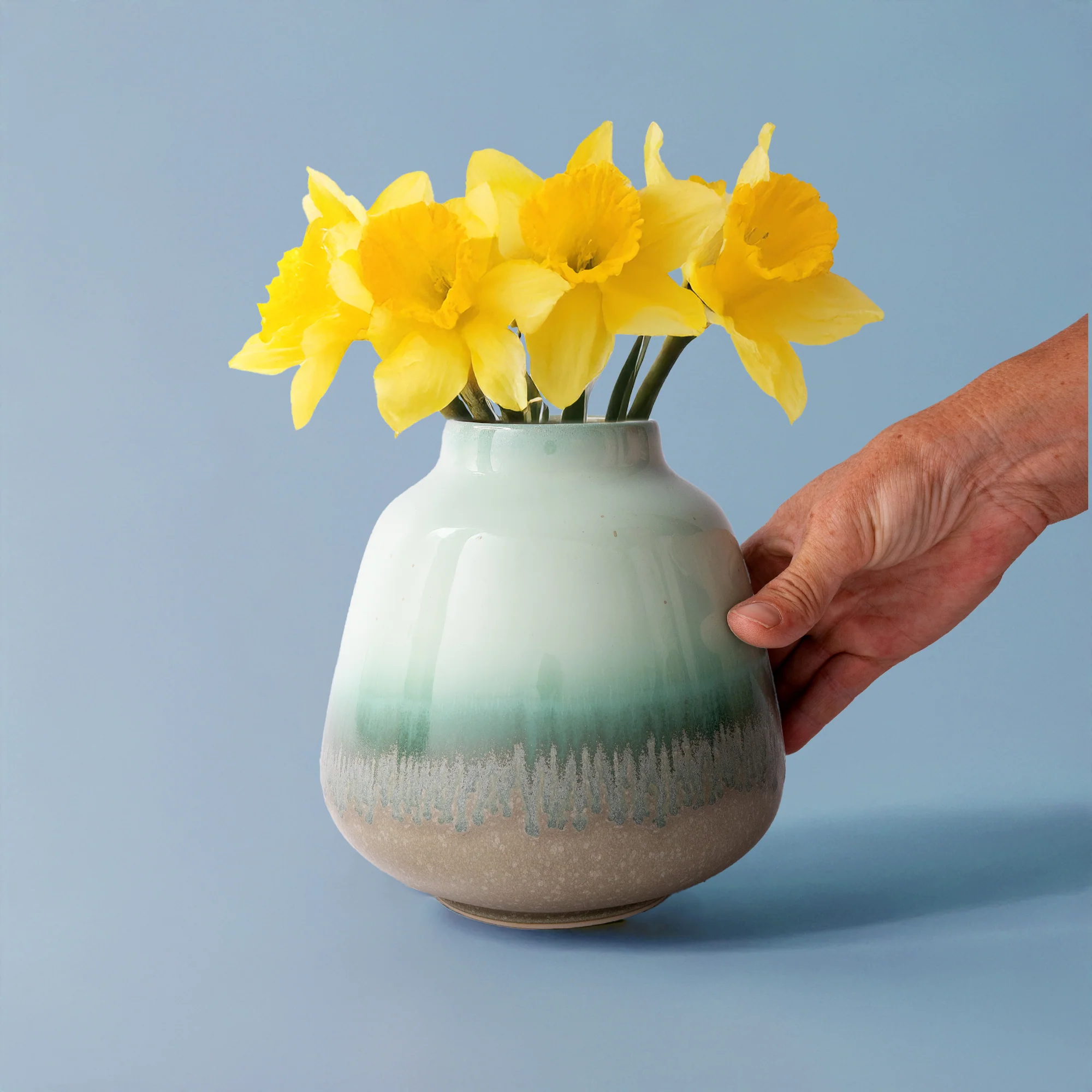 Bouquet Vase - Image 18