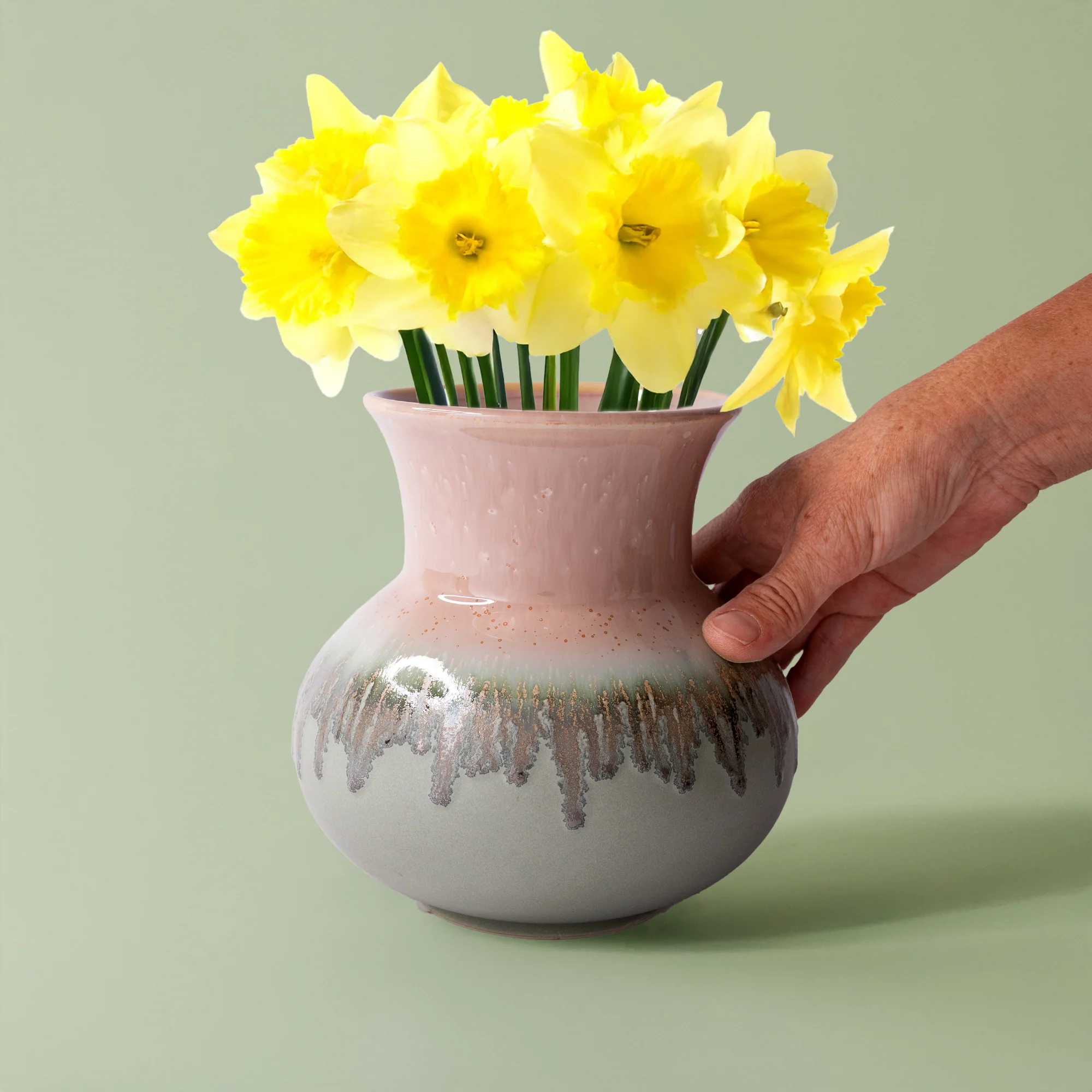 Chalice Vase - Image 24