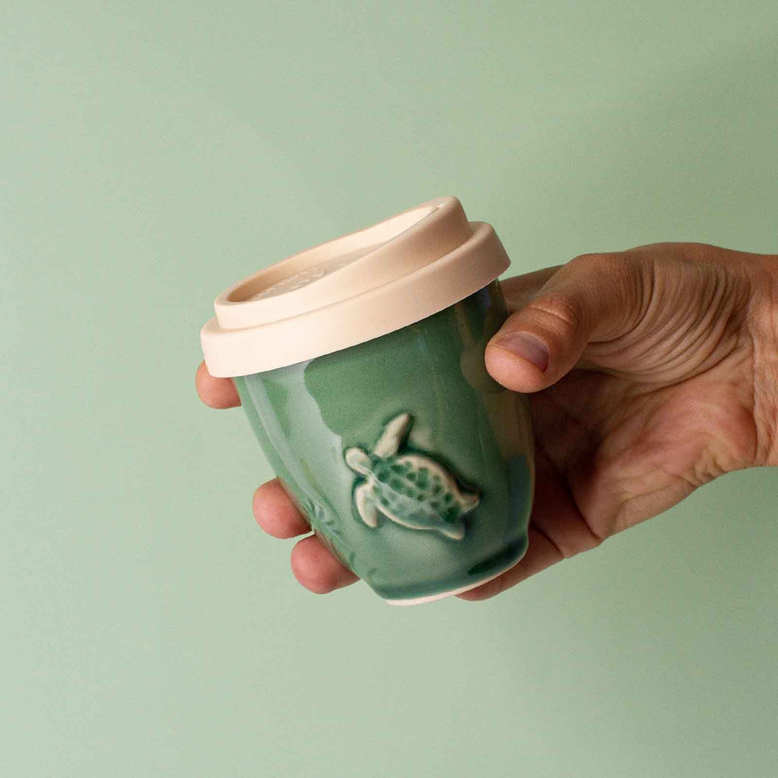 Green Sea Turtle Ceramic Travel Cup - Image 3