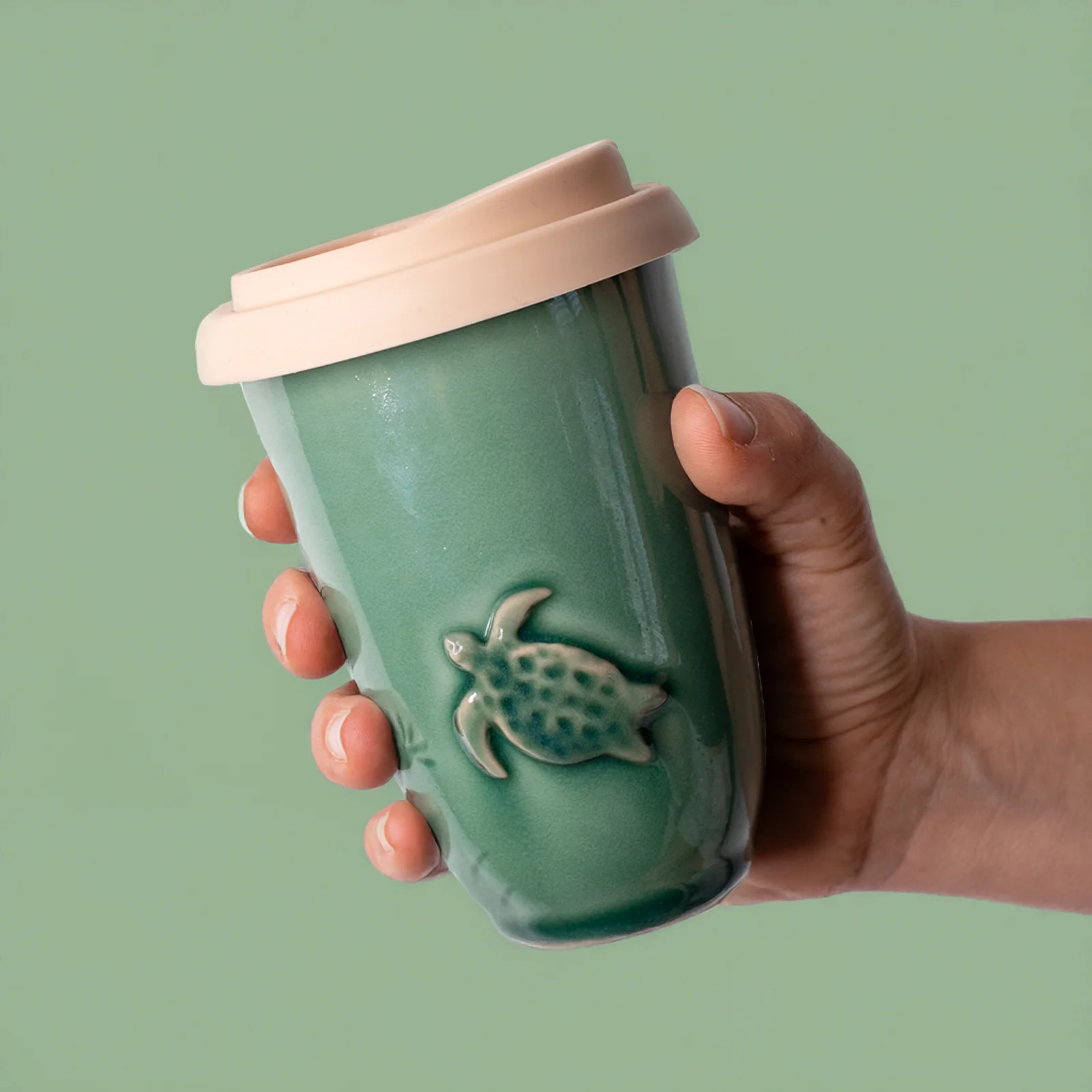 Green Sea Turtle Ceramic Travel Cup - Image 4