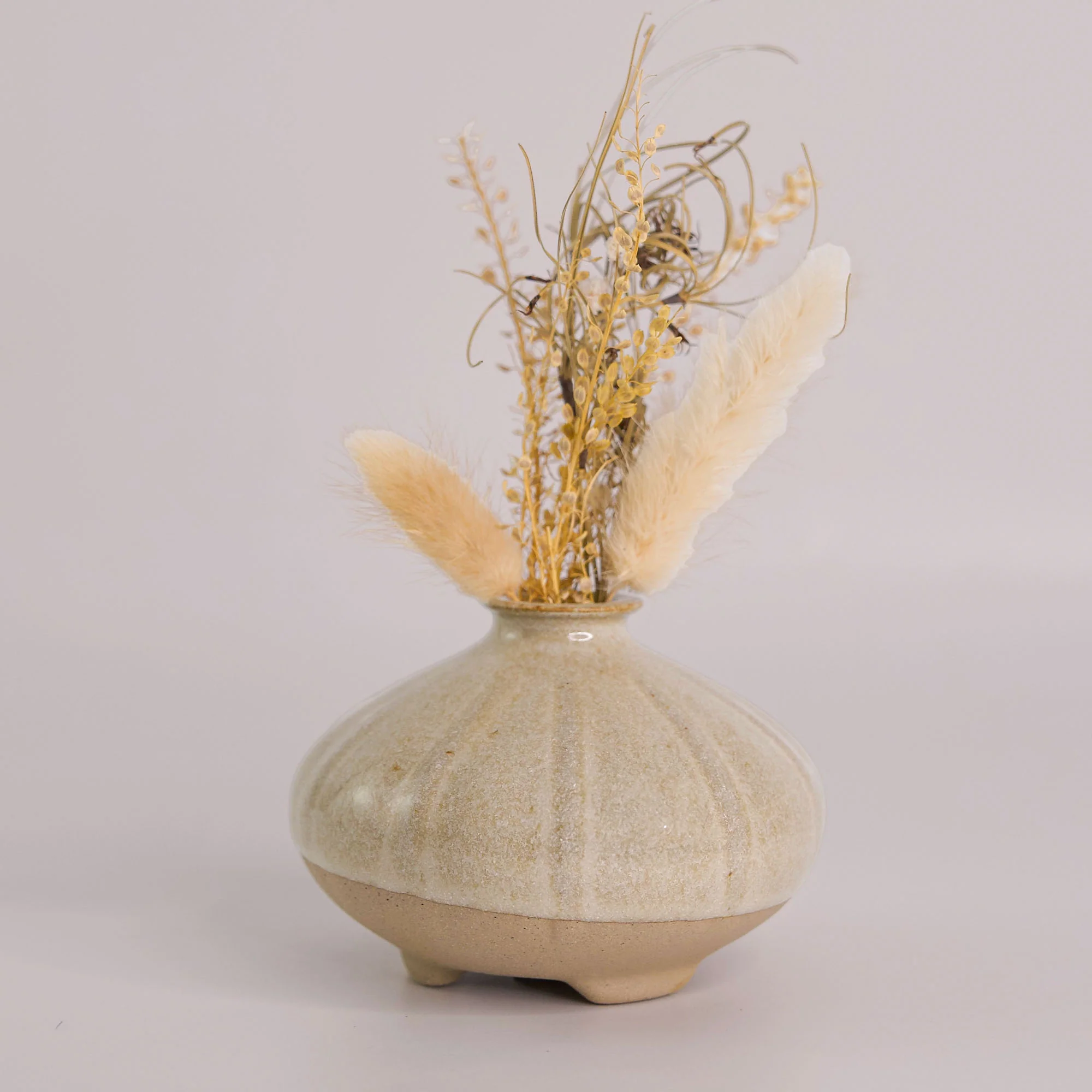 Shelly Ceramic Vase - Image 22